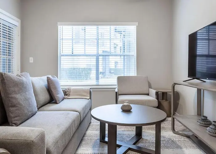 Landing Modern With Amazing Amenities Apartment Round Rock